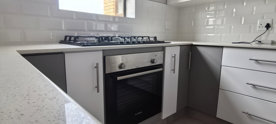 3 Bedroom Property for Sale in Dana Bay Western Cape